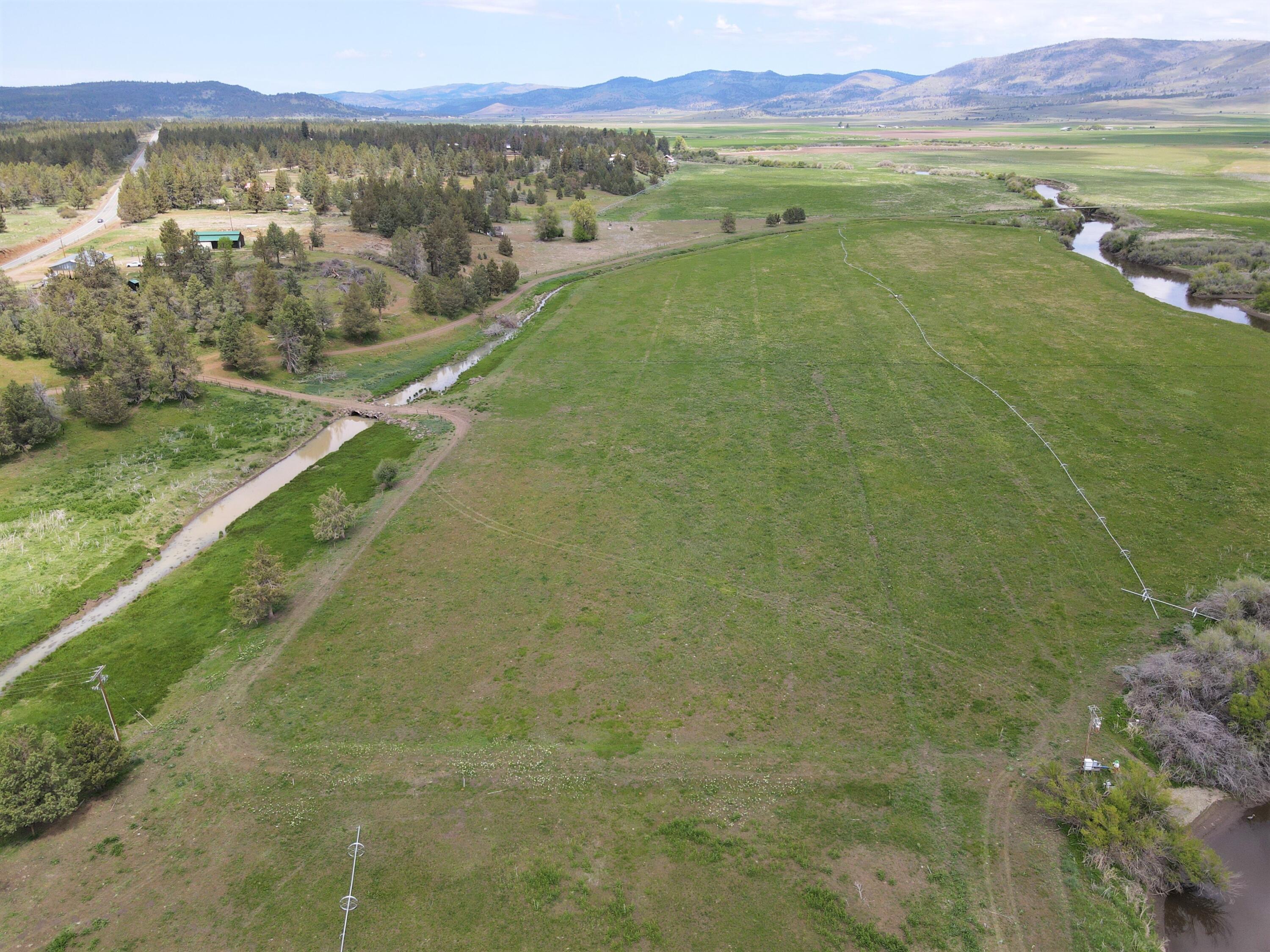 3798 County Road 91 Lookout, CA 96054 - Photo 54 of 54 a view of a lake with a yard
