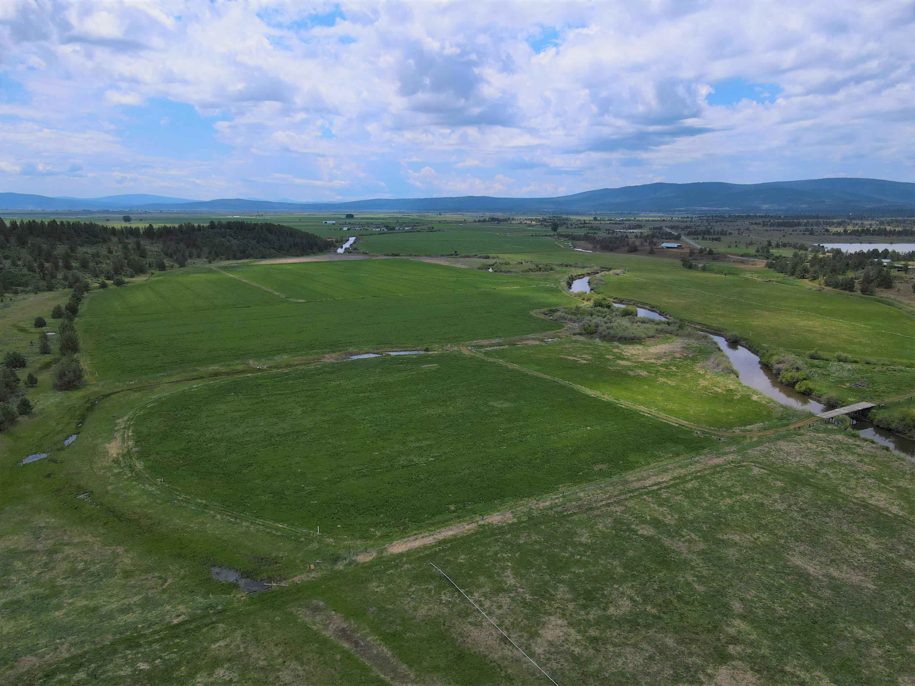 3798 County Road 91 Lookout, CA 96054 - Photo 9 of 54 a view of a golf course with a lake