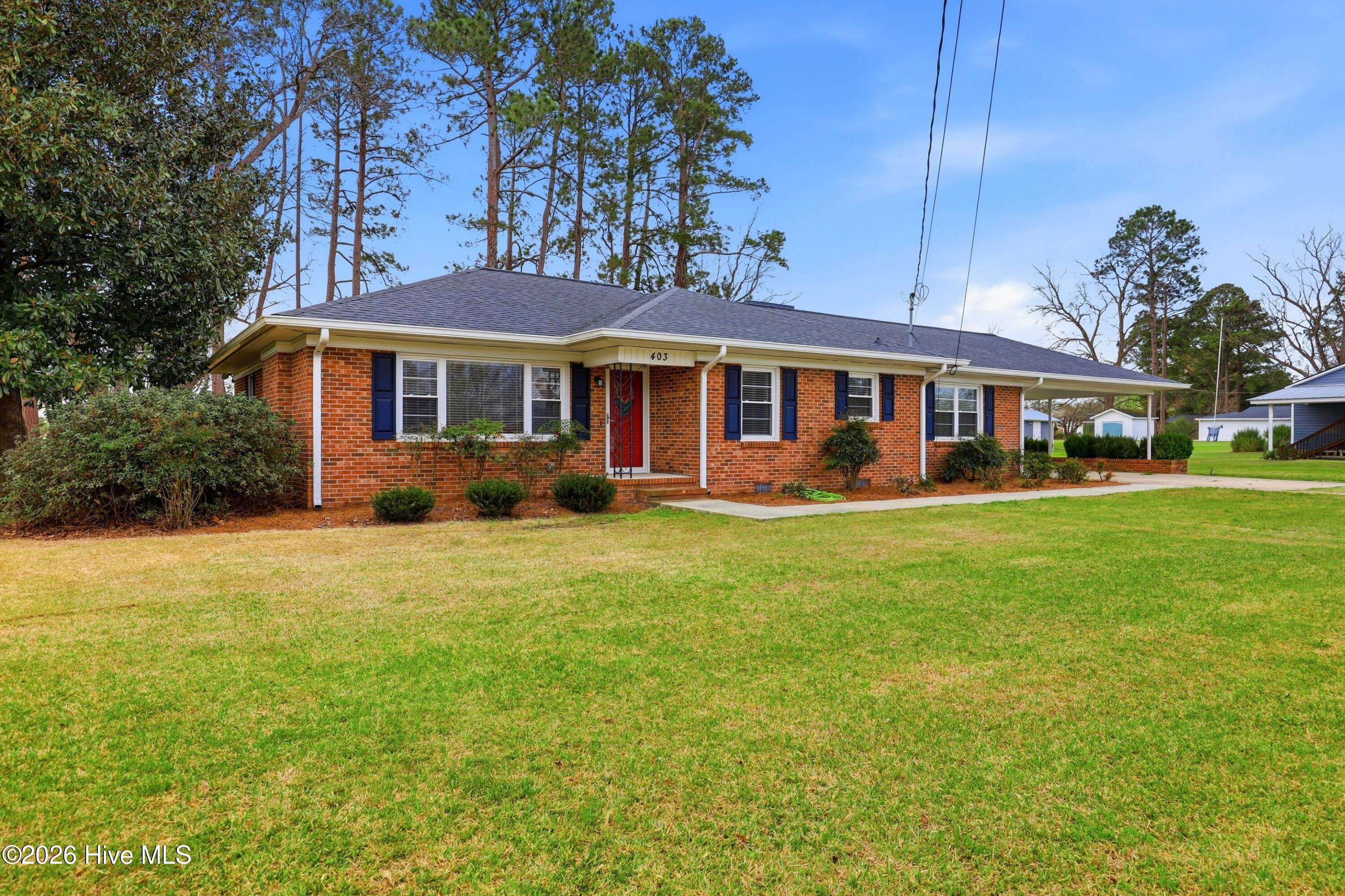 403 Smith Chapel Road Mount Olive, NC 28365 - Photo 2 of 25 IMG_2017