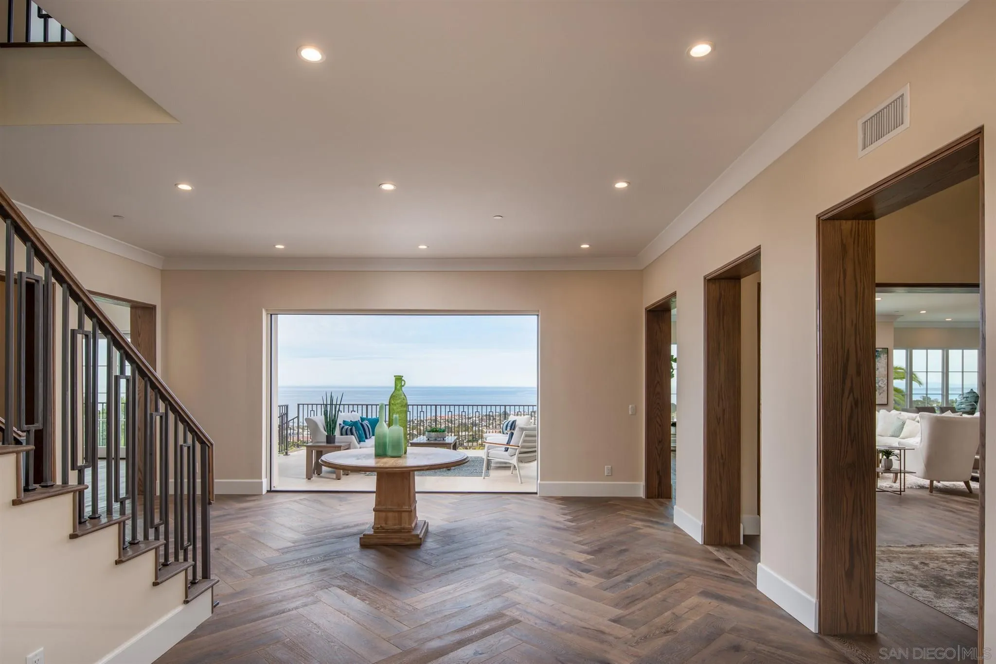 1206 Muirlands Drive La Jolla, CA 92037 - Photo 5 of 75