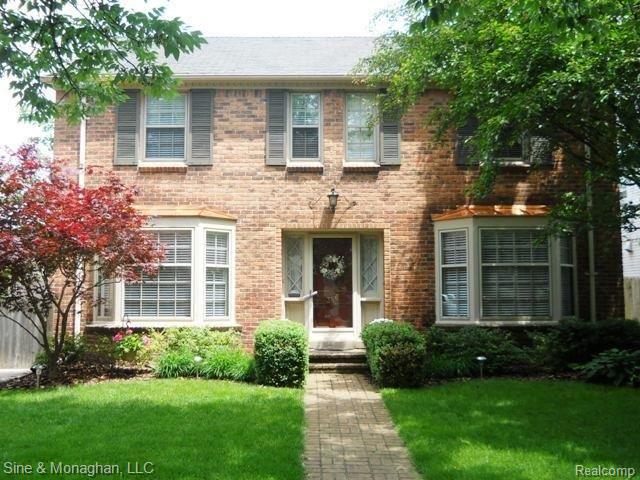 356 McMillan Road Grosse Pointe, MI 48236 - Photo 1 of 19 DSCN0326.JPG