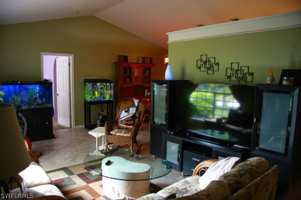 18410 Sunflower Road Fort Myers, FL 33967 - Photo 5 of 24 Gallery Image 5