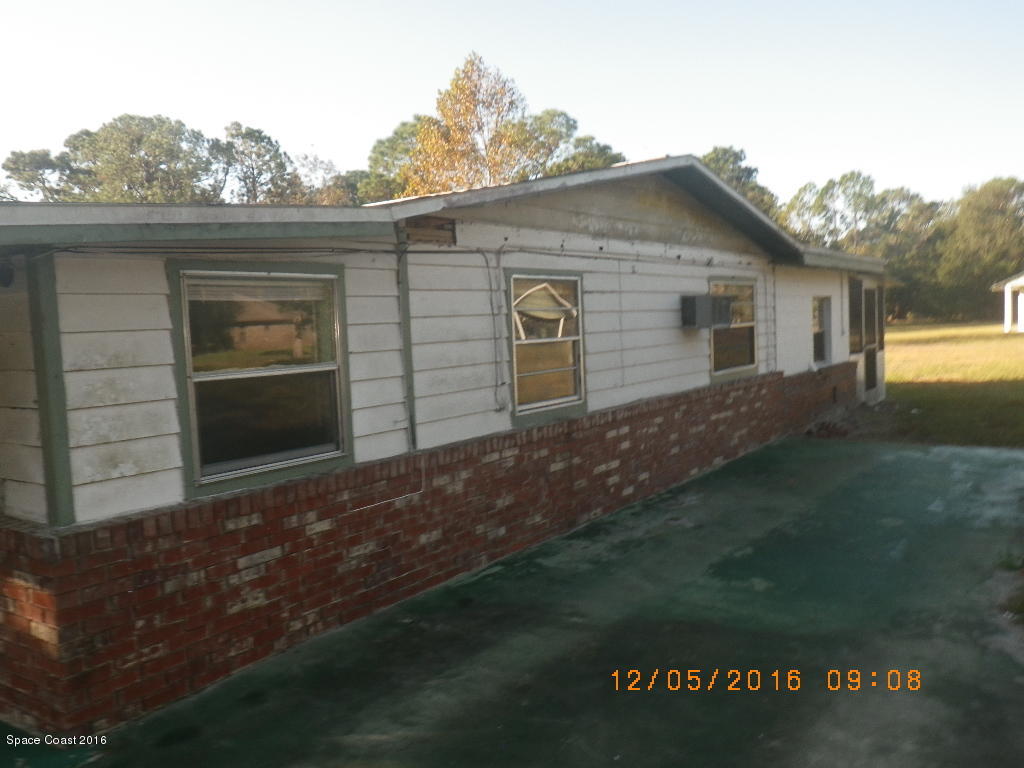 2960 Folsom Road Mims, FL 32754 - Photo 2 of 20 RIMG0345