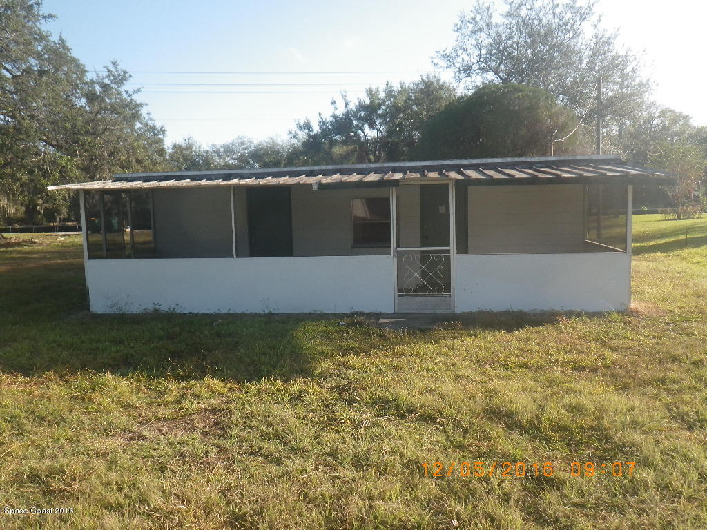 2960 Folsom Road Mims, FL 32754 - Photo 3 of 20 RIMG0343