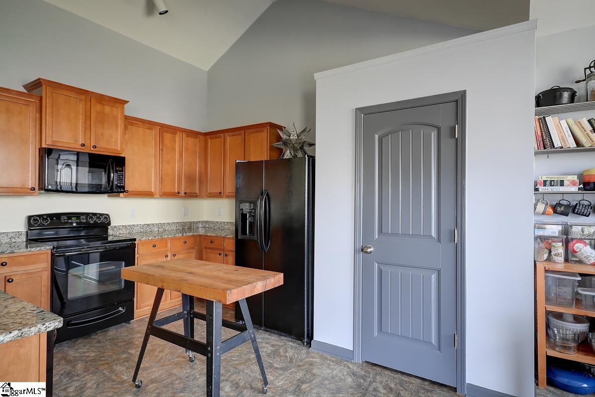 110 Shefleys Road Simpsonville, SC 29680 - Photo 15 of 27 Gallery Image 15