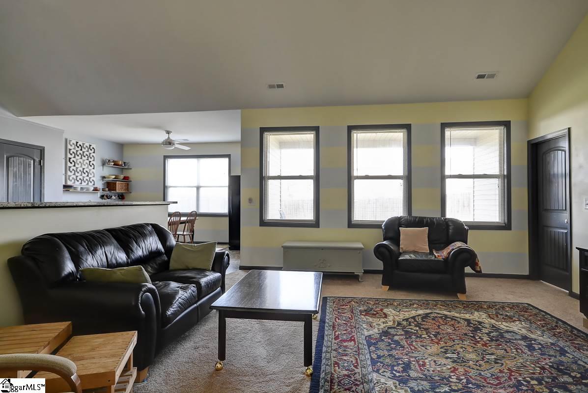 110 Shefleys Road Simpsonville, SC 29680 - Photo 3 of 27 Gallery Image 3