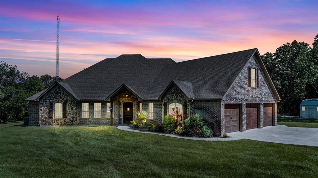 365 County Road 1534 Alba, TX 75410 - Photo 3 of 34