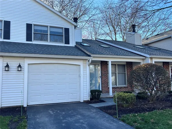 $2,000 | 16 Walnut Circle, Webster, NY 14580