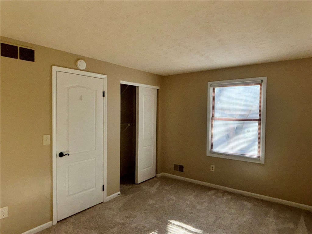 16 Walnut Circle Webster, NY 14580 - Photo 13 of 21