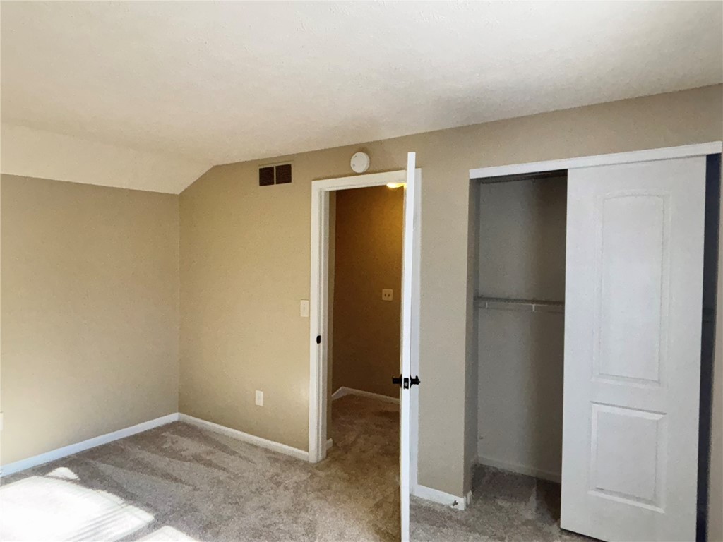 16 Walnut Circle Webster, NY 14580 - Photo 14 of 21