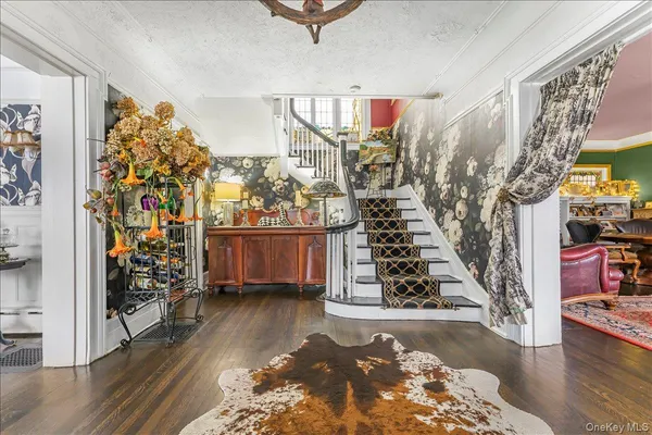 $890,000 | 375 Park Avenue, Yonkers, NY 10703