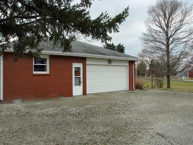 1096 North Messick Road New Castle, IN 47362 - Photo 2 of 21 Gallery Image 2