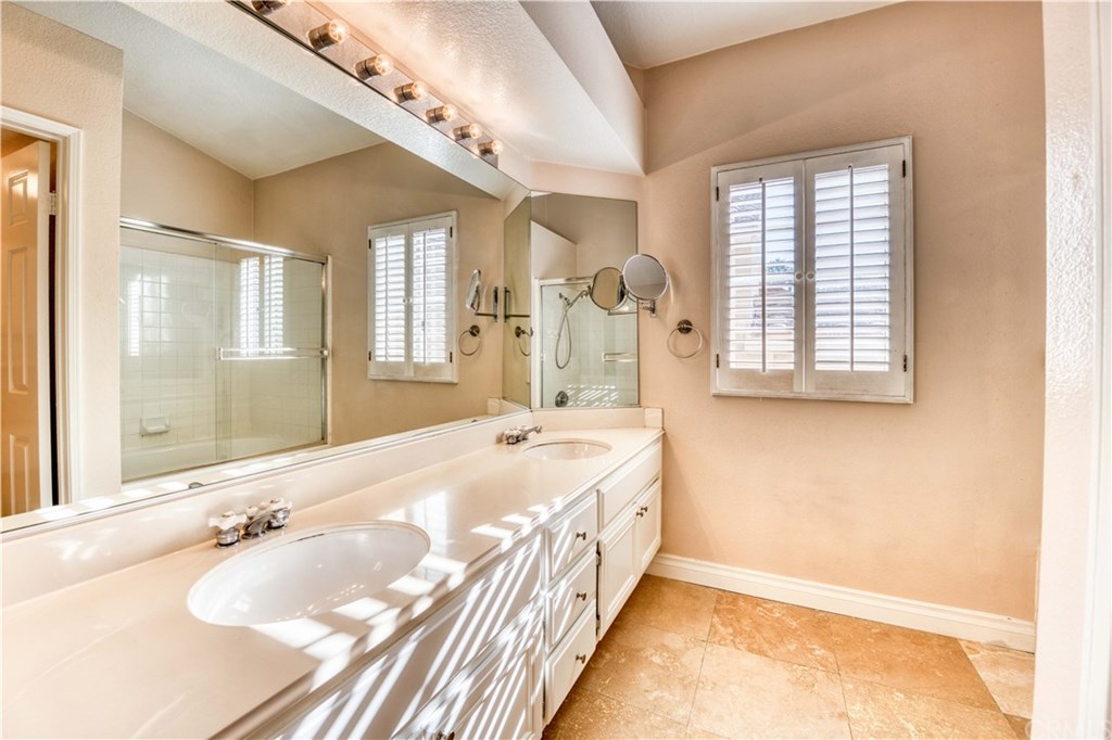 31 Chandon Laguna Niguel, CA 92677 - Photo 16 of 32