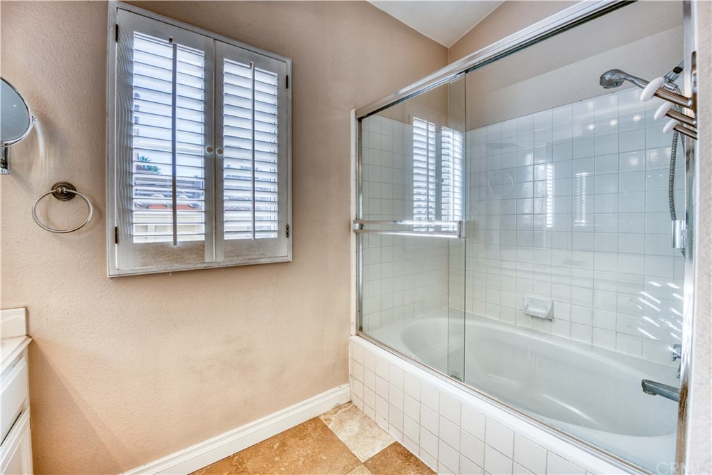 31 Chandon Laguna Niguel, CA 92677 - Photo 17 of 32