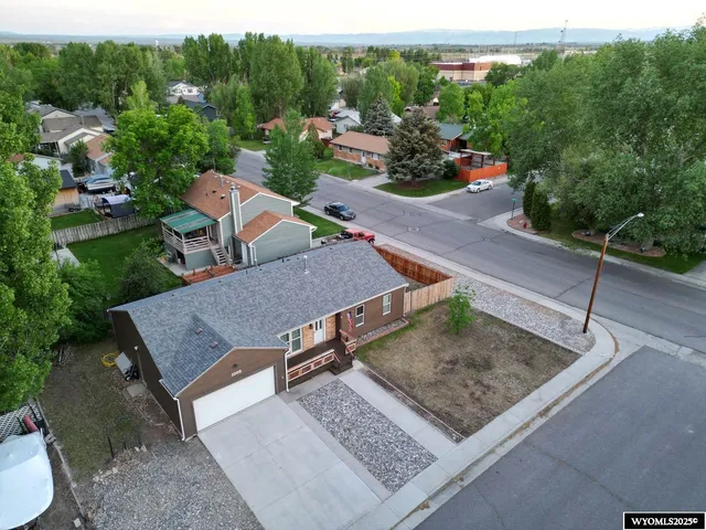 $279,000 | 1005 Hillside Avenue, Riverton, WY 82501