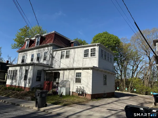 $1,300 | 24 Wilkinson Street, Unit C, Putnam, CT 06260
