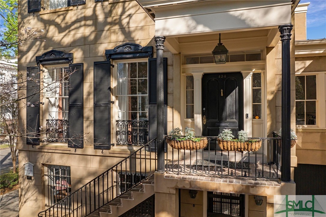 424 Barnard Street Savannah, GA 31401 - Photo 2 of 49