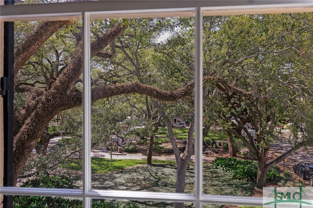 424 Barnard Street Savannah, GA 31401 - Photo 34 of 49