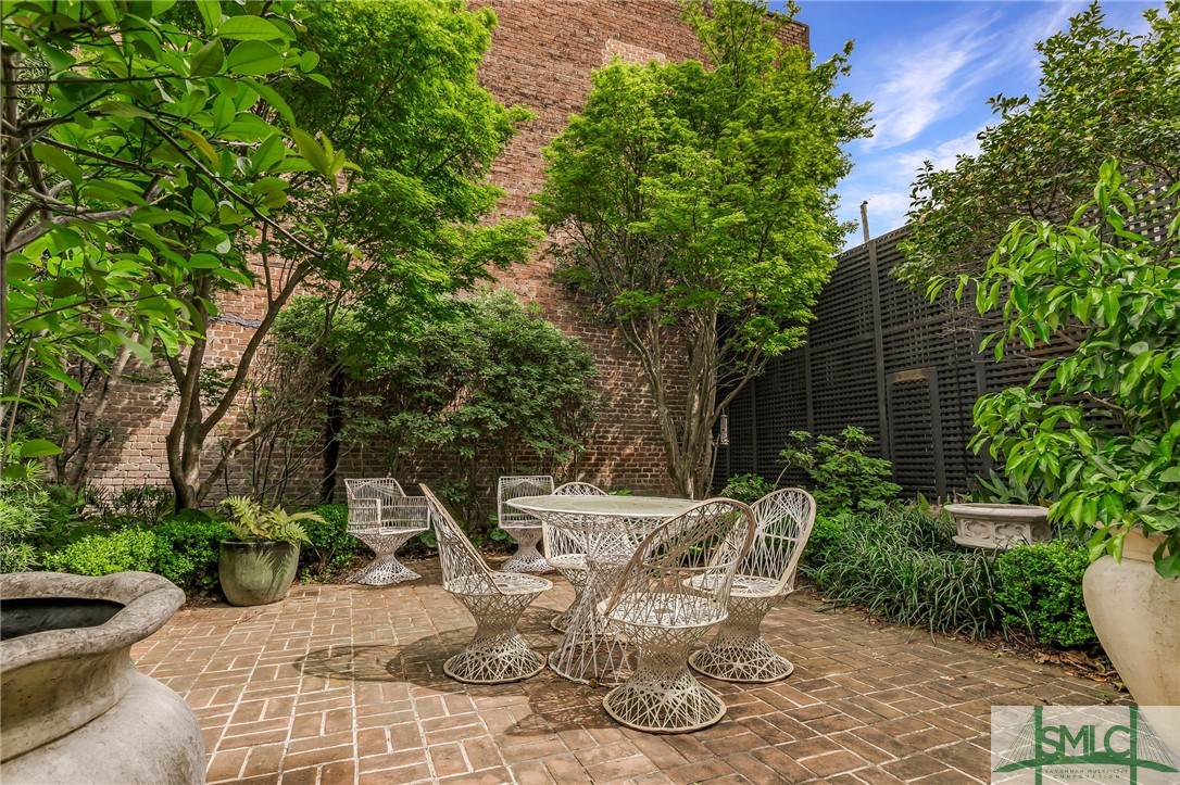 424 Barnard Street Savannah, GA 31401 - Photo 42 of 49