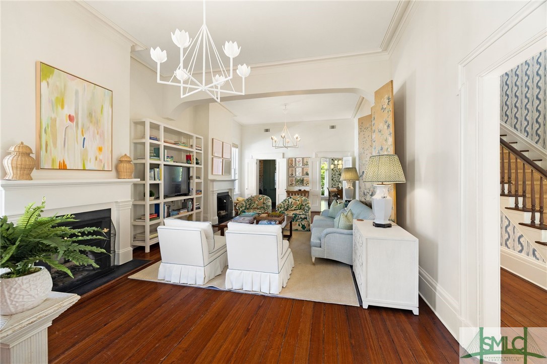 424 Barnard Street Savannah, GA 31401 - Photo 6 of 49