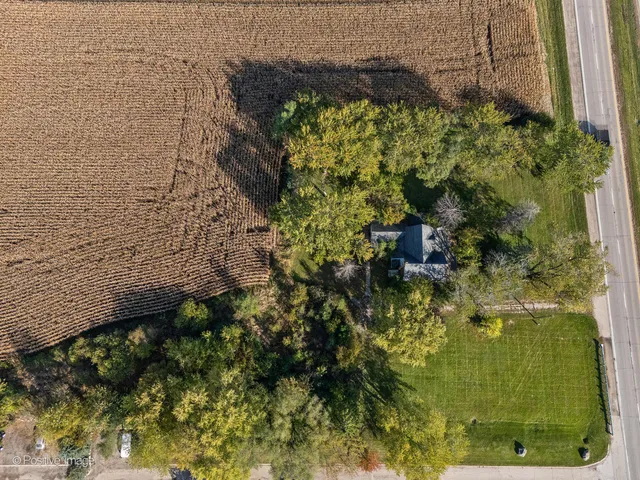 $1,777,777 | 30918 North US Highway 12, Volo, IL 60073