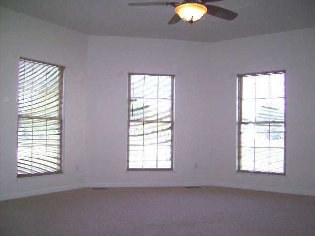 5035 Watkins Road Southwest Pataskala, OH 43062 - Photo 7 of 10