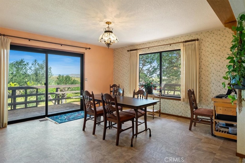 5685 Mustard Creek Road Paso Robles, CA 93446 - Photo 11 of 57