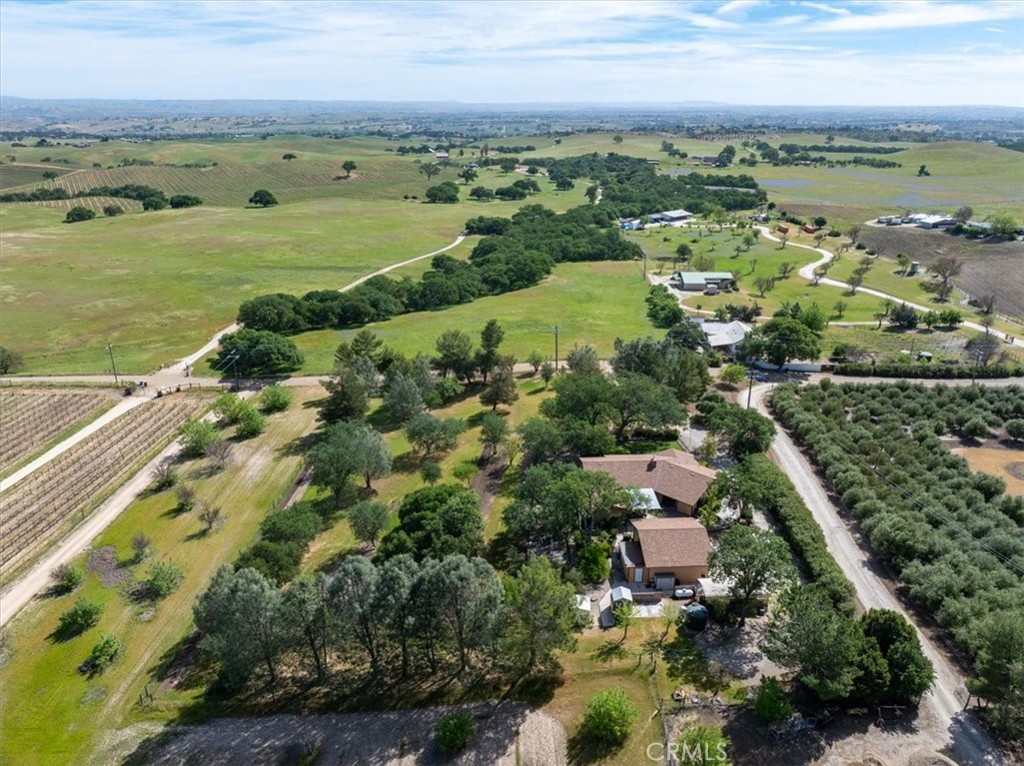 5685 Mustard Creek Road Paso Robles, CA 93446 - Photo 51 of 57