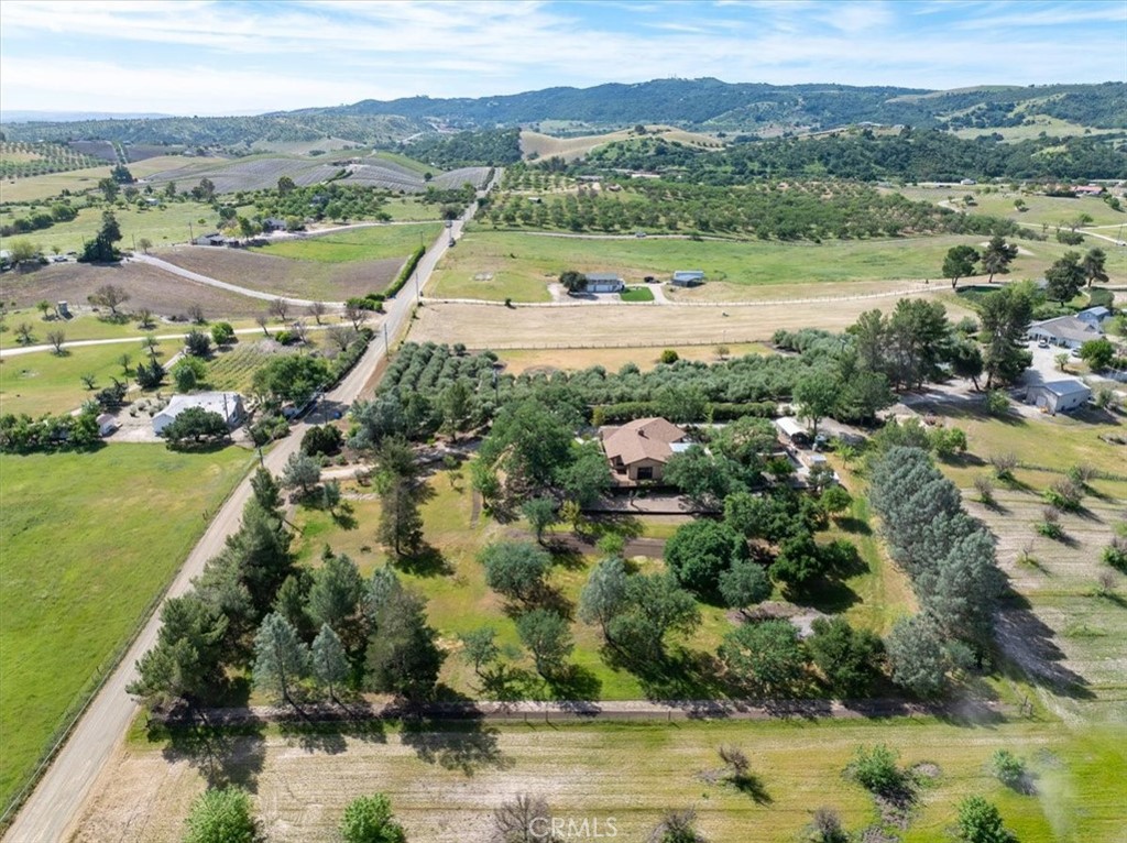 5685 Mustard Creek Road Paso Robles, CA 93446 - Photo 52 of 57