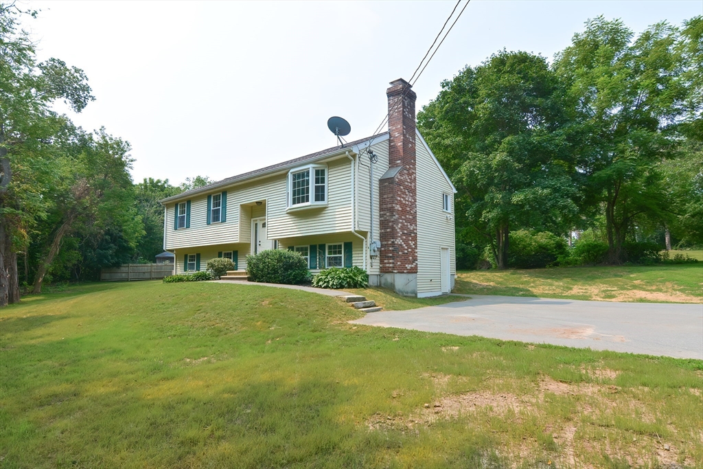 63 Chestnut Hill Road Millville, MA 01529 - Photo 2 of 42 Gallery Image 2
