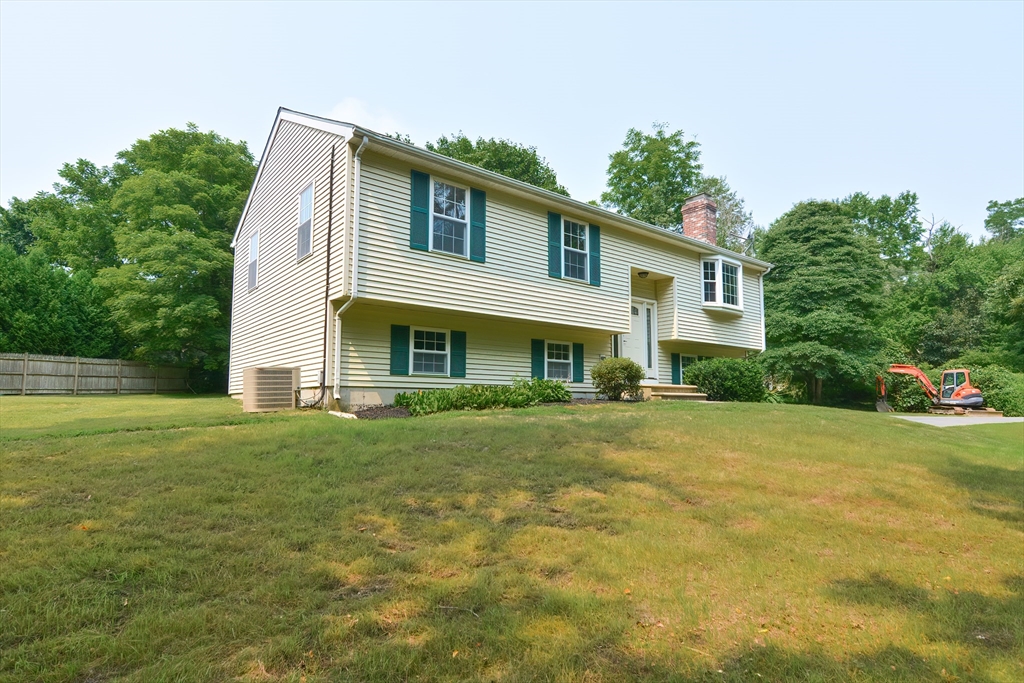63 Chestnut Hill Road Millville, MA 01529 - Photo 4 of 42 Gallery Image 4