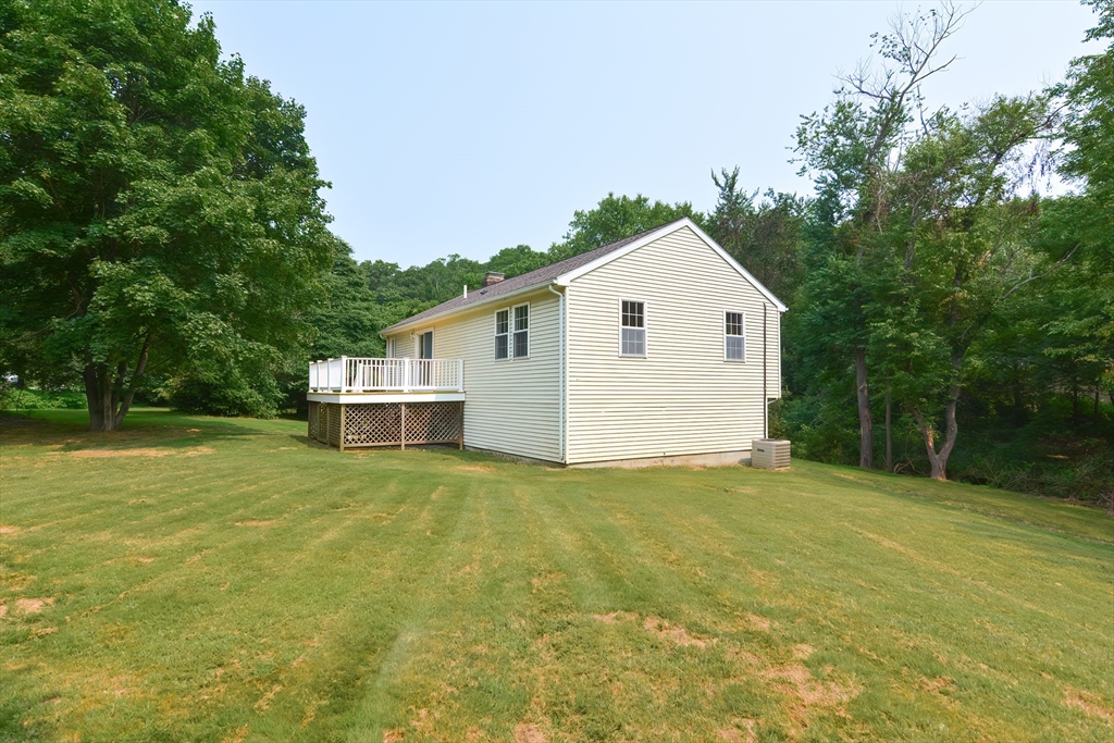 63 Chestnut Hill Road Millville, MA 01529 - Photo 5 of 42 Gallery Image 5