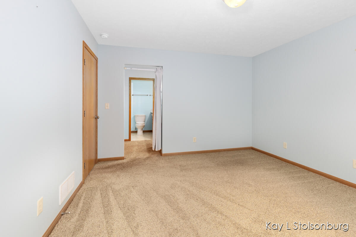 234 High Ridge Court Middleville, MI 49333 - Photo 19 of 40 IMG_1019