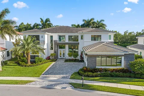 $4,895,000 | 2702 Northwest 71st Boulevard, Boca Raton, FL 33496