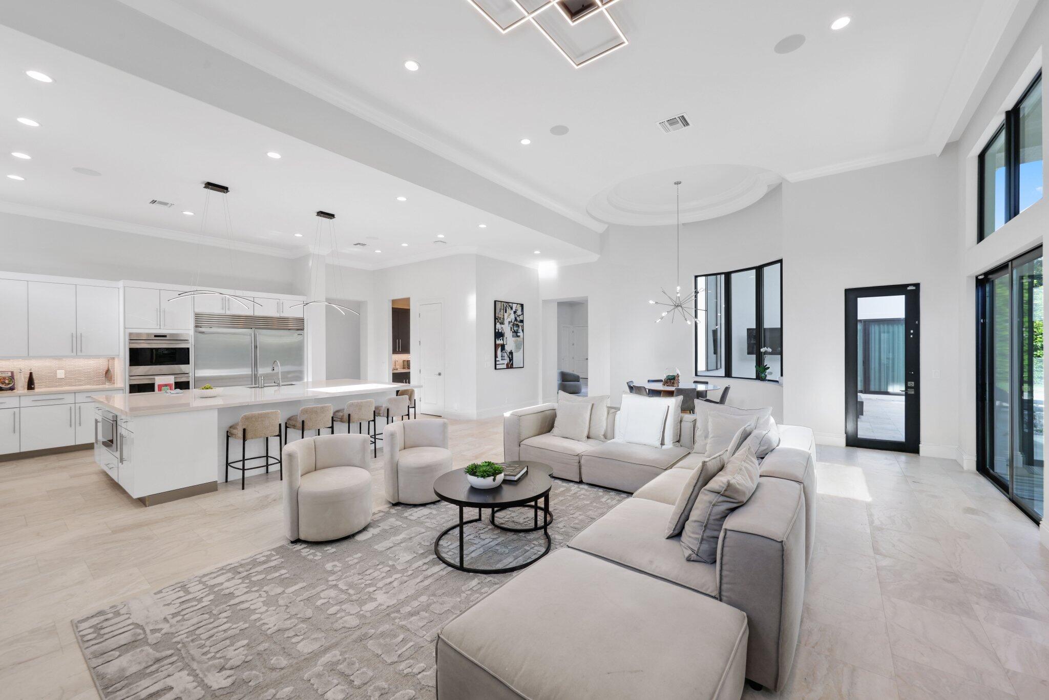 2702 Northwest 71st Boulevard Boca Raton, FL 33496 - Photo 13 of 75 Family room