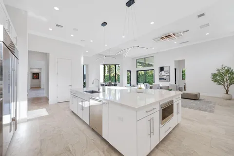 $4,895,000 | 2702 Northwest 71st Boulevard, Boca Raton, FL 33496