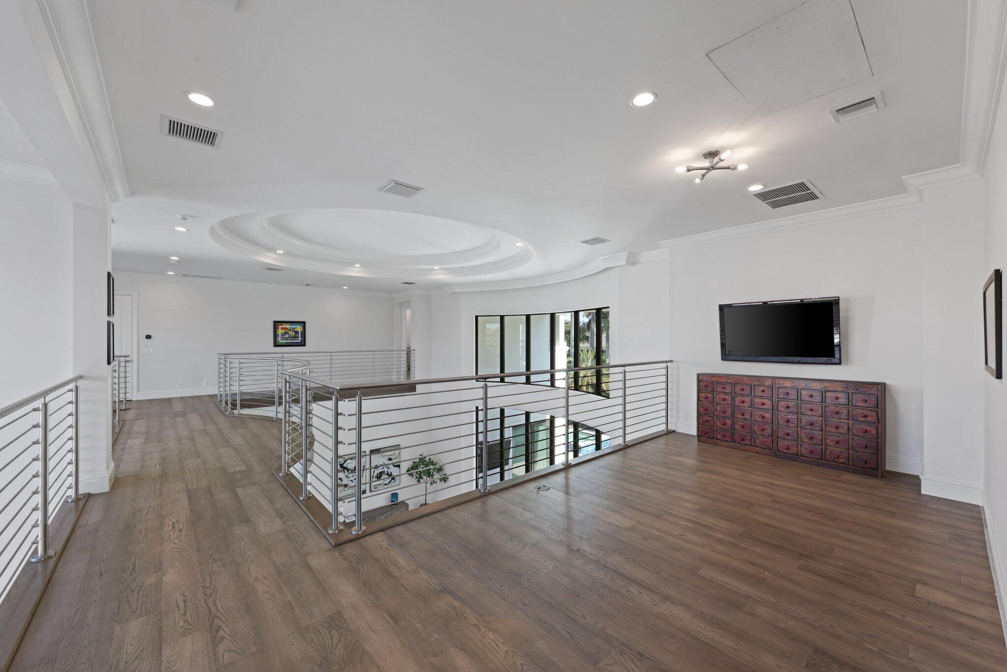 2702 Northwest 71st Boulevard Boca Raton, FL 33496 - Photo 49 of 75 Landing