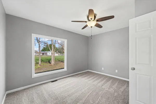 $224,900 | 365 North Lincoln Street, Bement, IL 61813