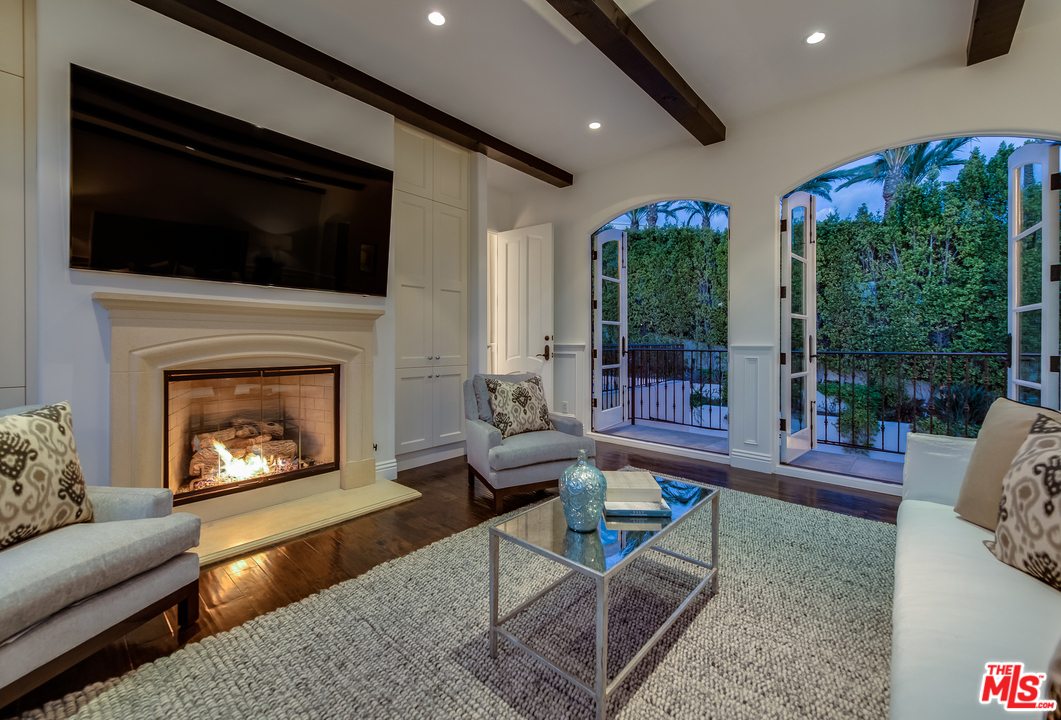1112 Tower Road Beverly Hills, CA 90210 - Photo 24 of 44 Gallery Image 24