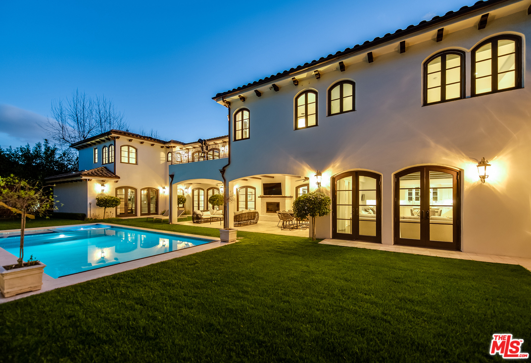 1112 Tower Road Beverly Hills, CA 90210 - Photo 39 of 44 Gallery Image 39