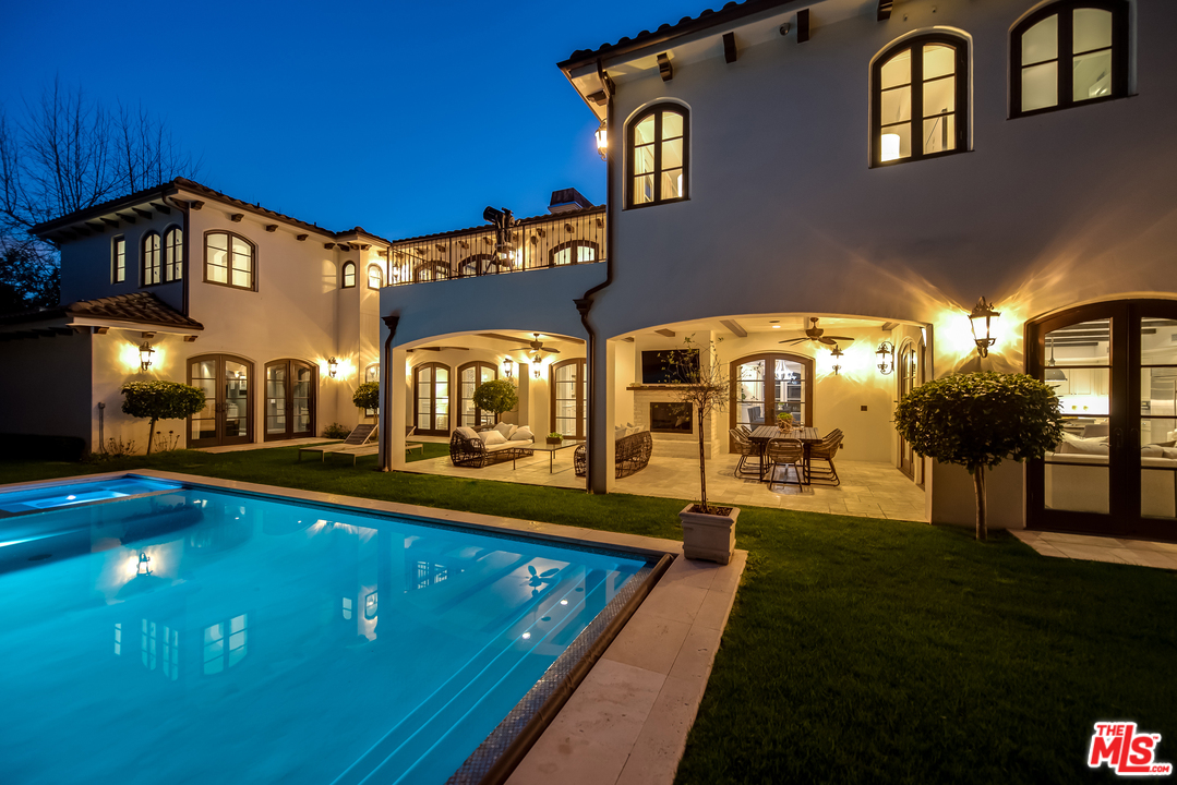 1112 Tower Road Beverly Hills, CA 90210 - Photo 40 of 44 Gallery Image 40