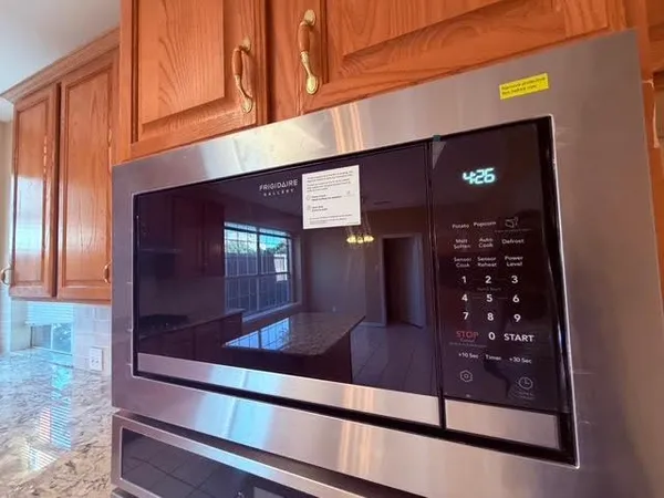 $2,650 | 3317 Grand Mesa Drive, Plano, TX 75025
