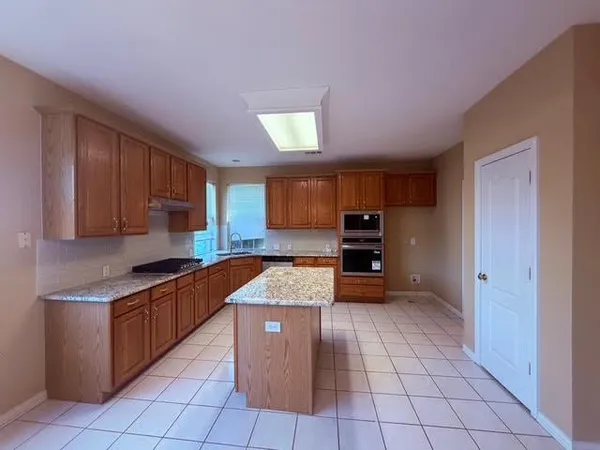 $2,650 | 3317 Grand Mesa Drive, Plano, TX 75025