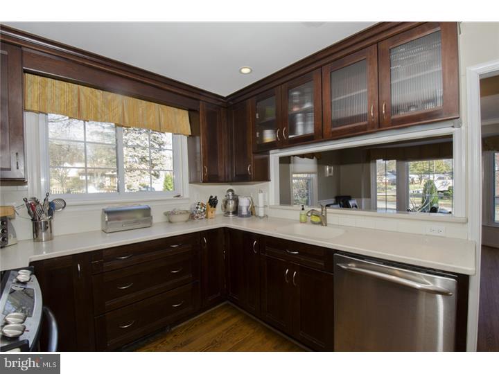 245 Frederick Road Havertown, PA 19083 - Photo 8 of 20