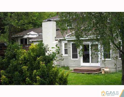 23 Sand Road East Brunswick, NJ 08850 - Photo 2 of 10 Gallery Image 2