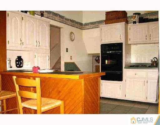 23 Sand Road East Brunswick, NJ 08850 - Photo 3 of 10 Gallery Image 3