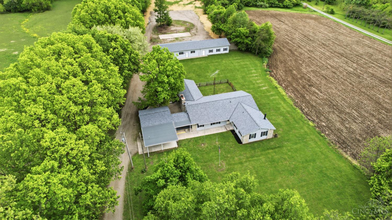 2996 Millville Shandon Road Hamilton, OH 45013 - Photo 2 of 62