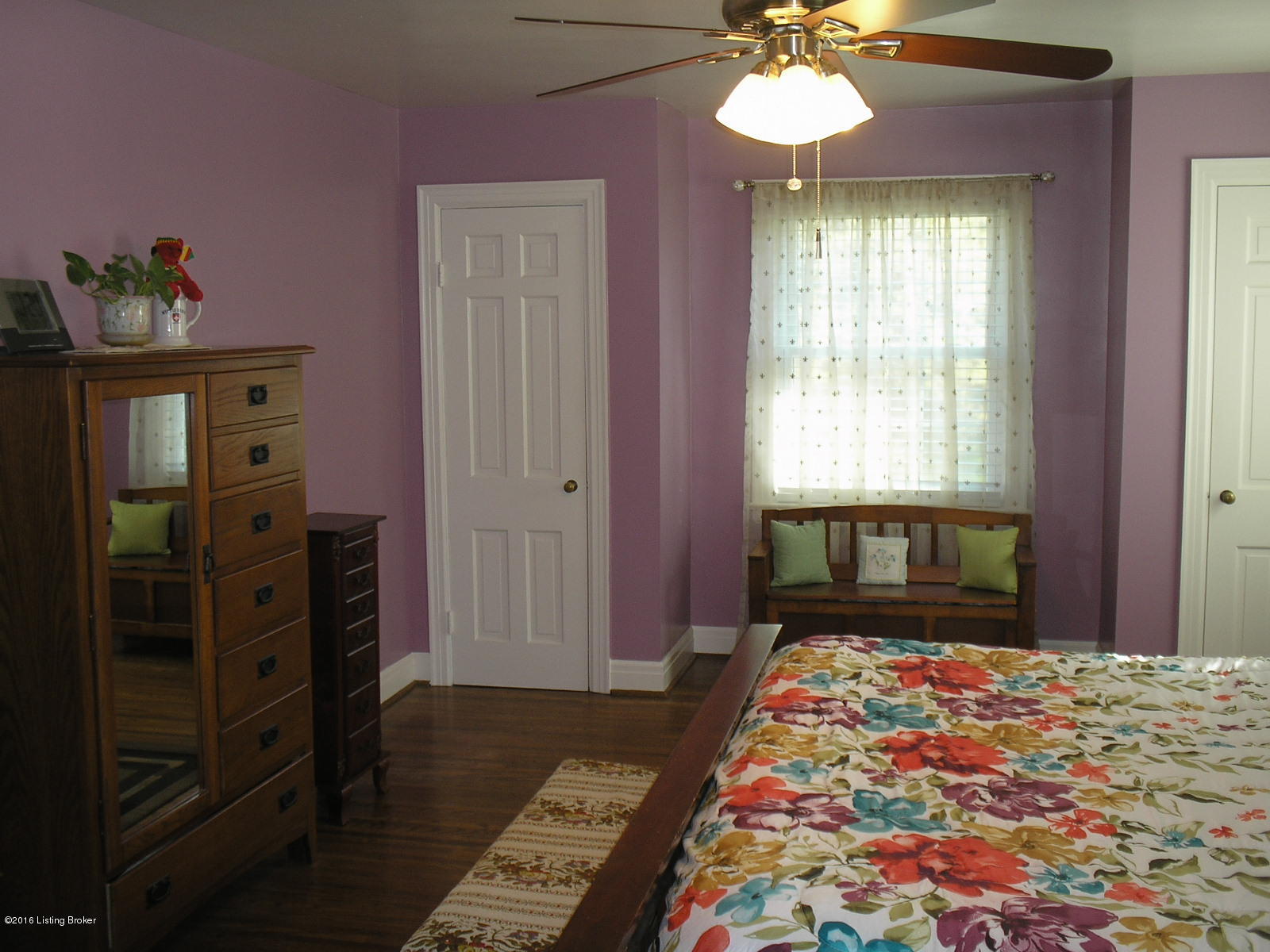 3306 Robin Road Audubon Park, KY 40213 - Photo 8 of 40 Master Bedroom view