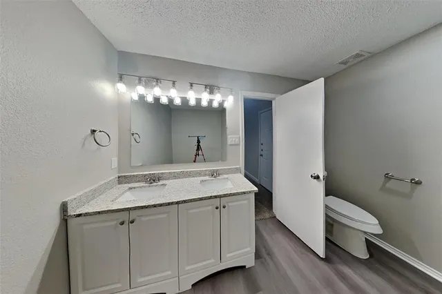 $1,950 | 6723 Cherrytree Drive, Arlington, TX 76001