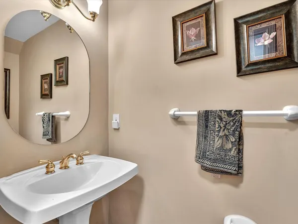 $4,300 | 1449 Banyan Circle, Pompano Beach, FL 33069